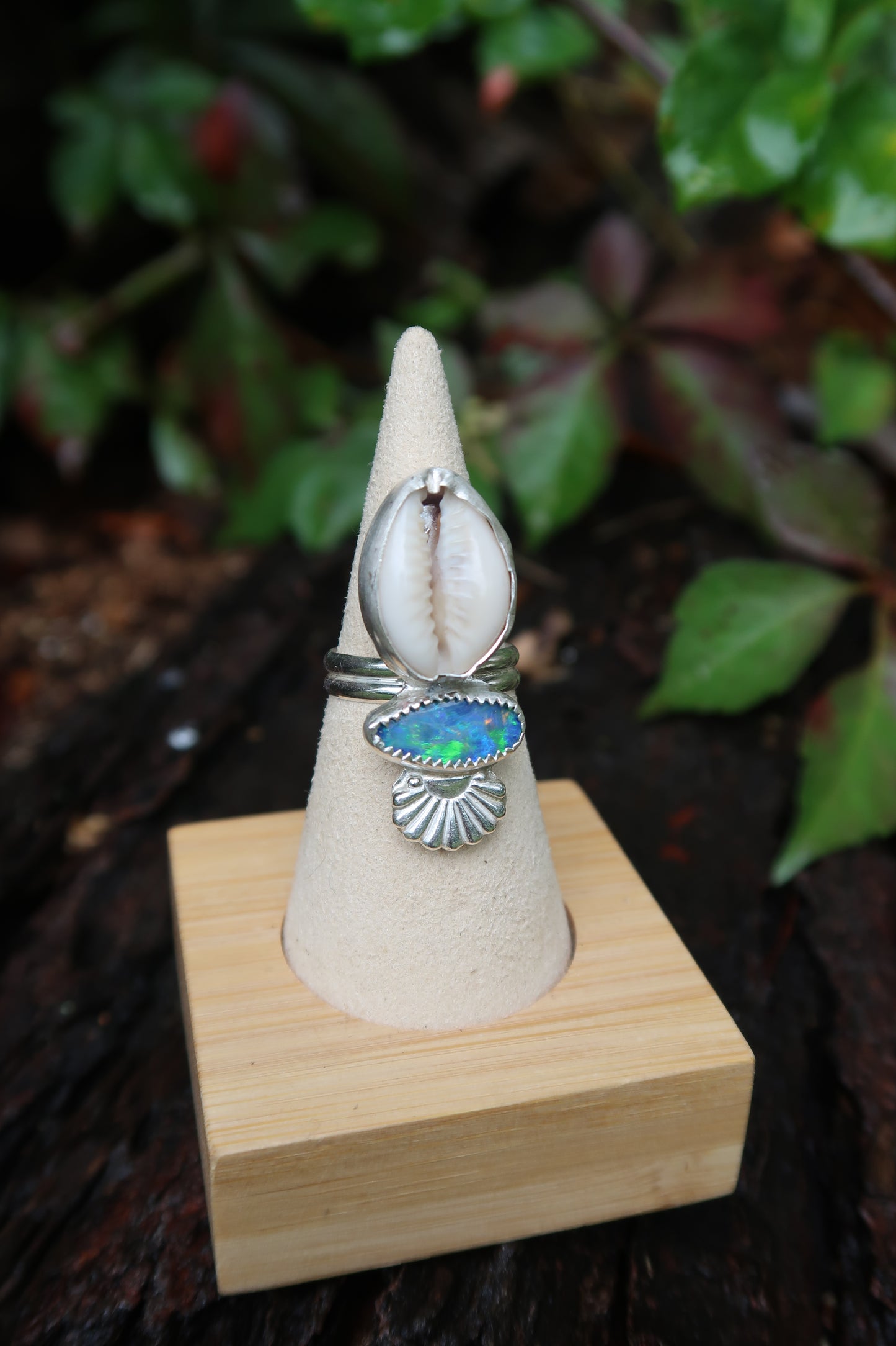Opal and cowrie shell ring size 7.5