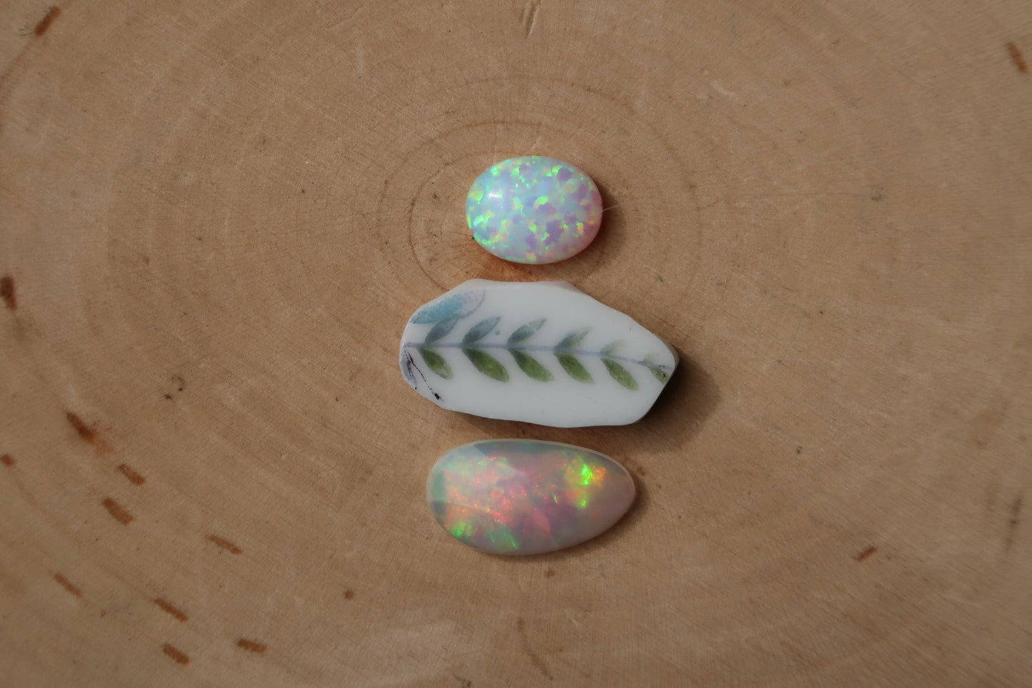 Ethiopian opal and ceramic leaf ring
