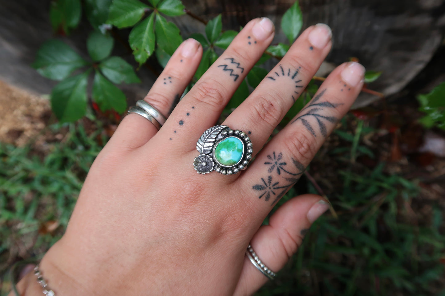 Earthy flower and leaf ring size 7