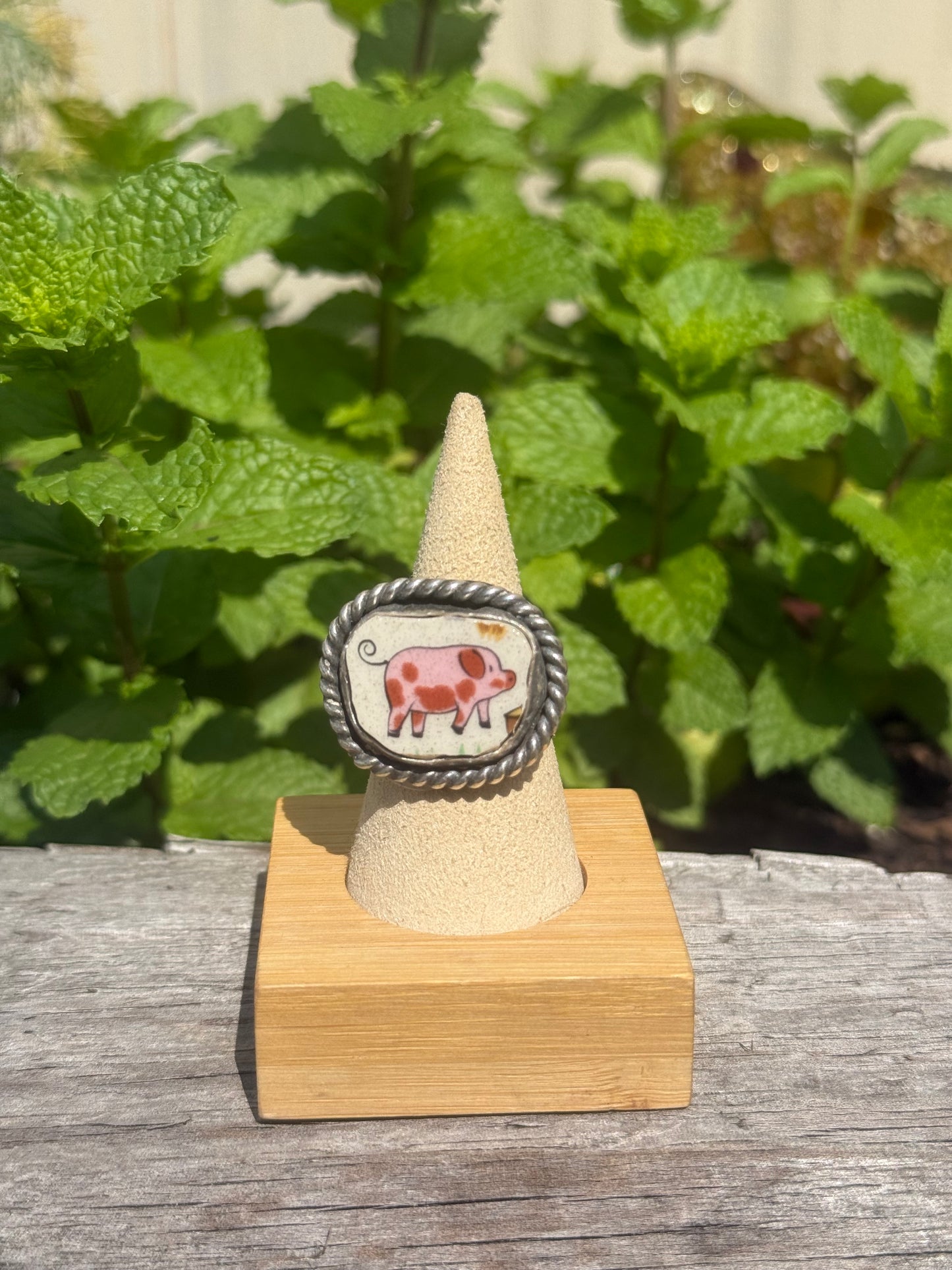 Pink pig ceramic ring size 7.5
