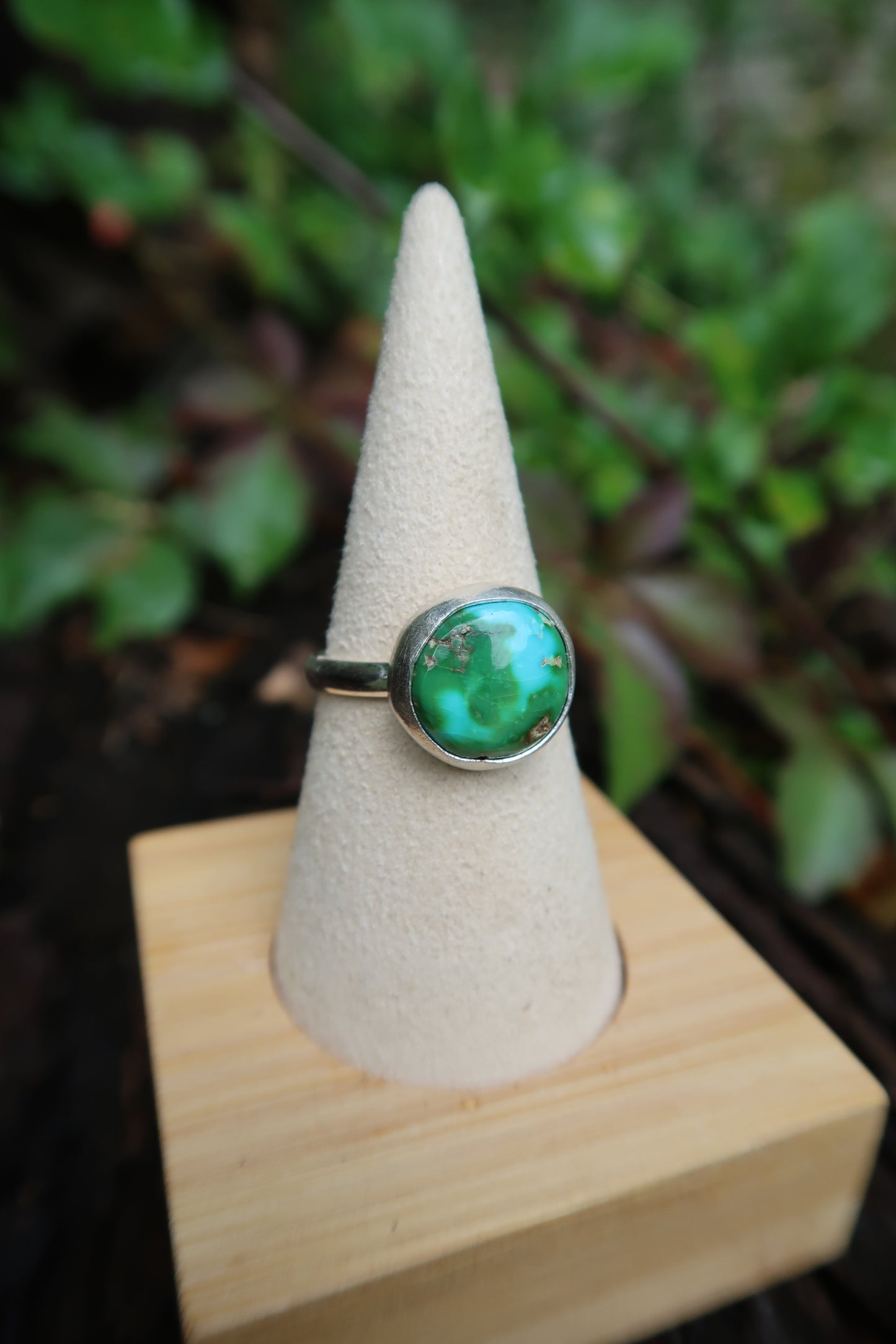 Simple earth ring size 8.75