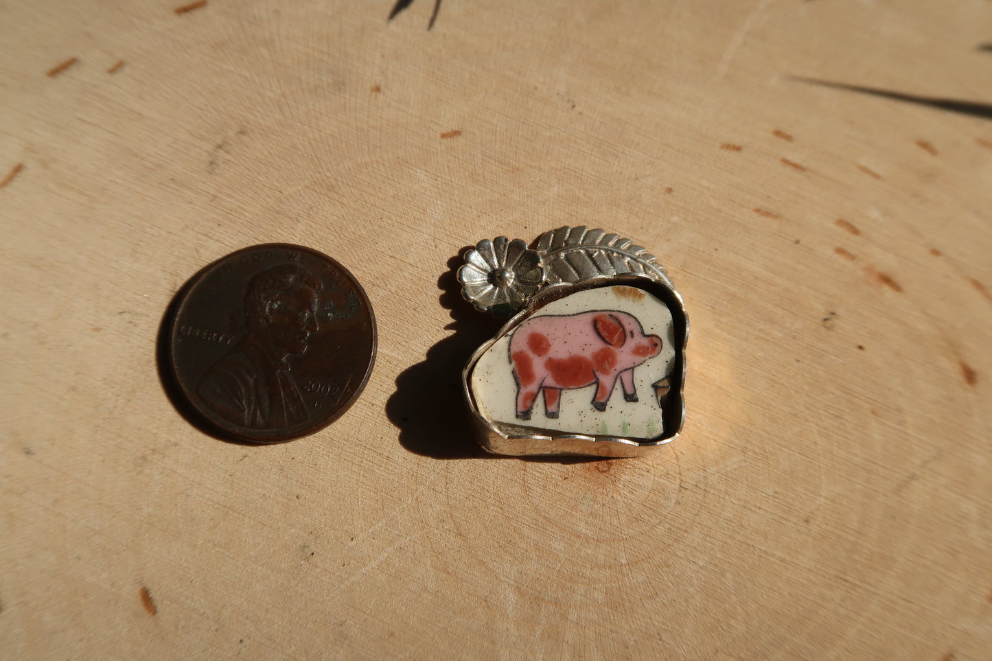 “Miss piggy” ceramic ring