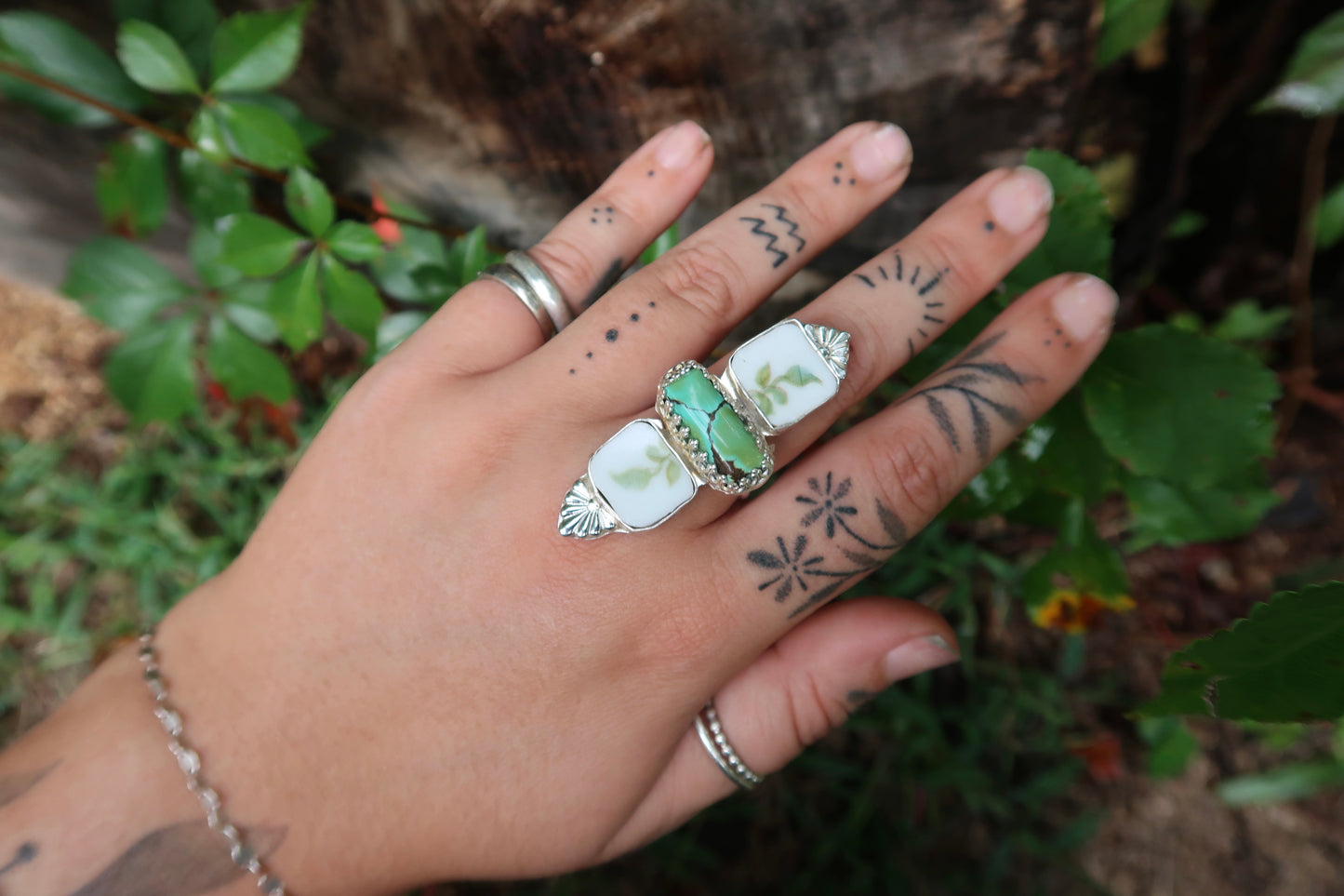 “Secret garden” ceramic and turquoise ring size 8