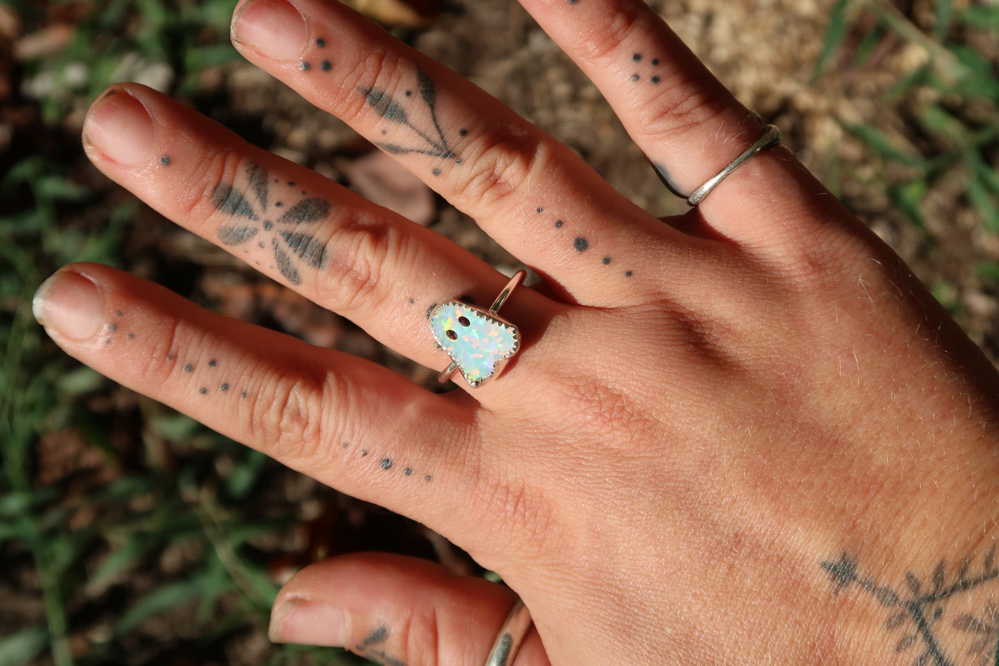 Opal ghost ring size 8