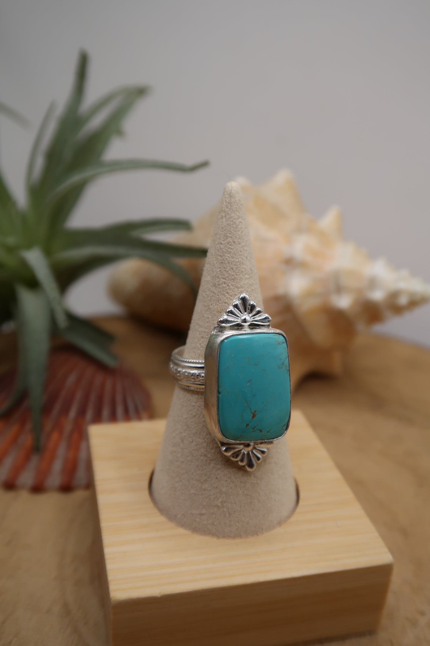 Turquoise with castings and flower band size 8.5