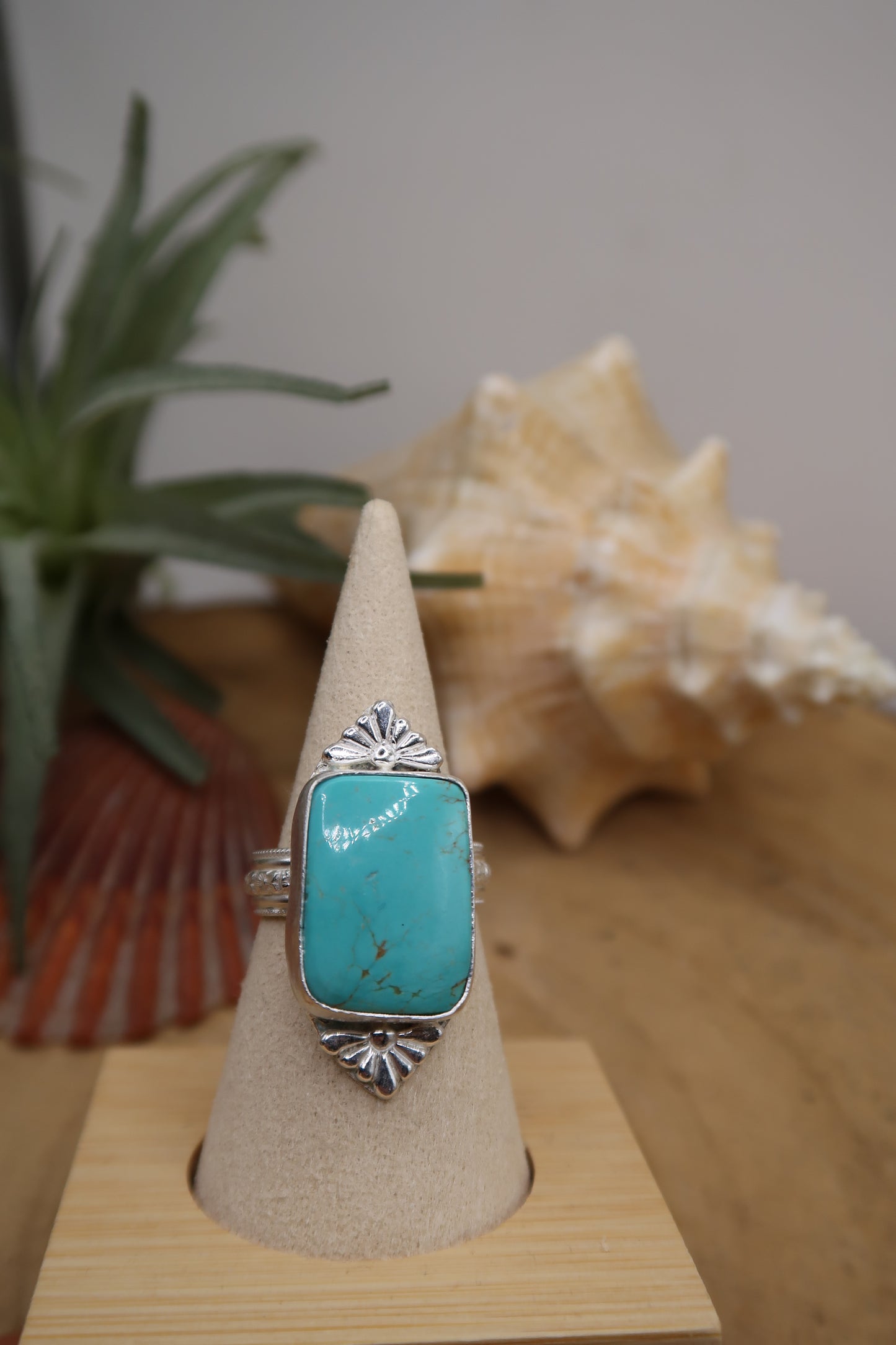 Turquoise with castings and flower band size 8.5