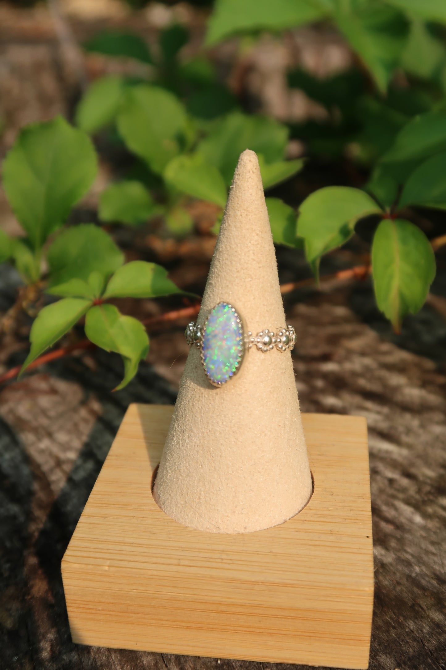 Coober pedy Opal on daisy band size 7