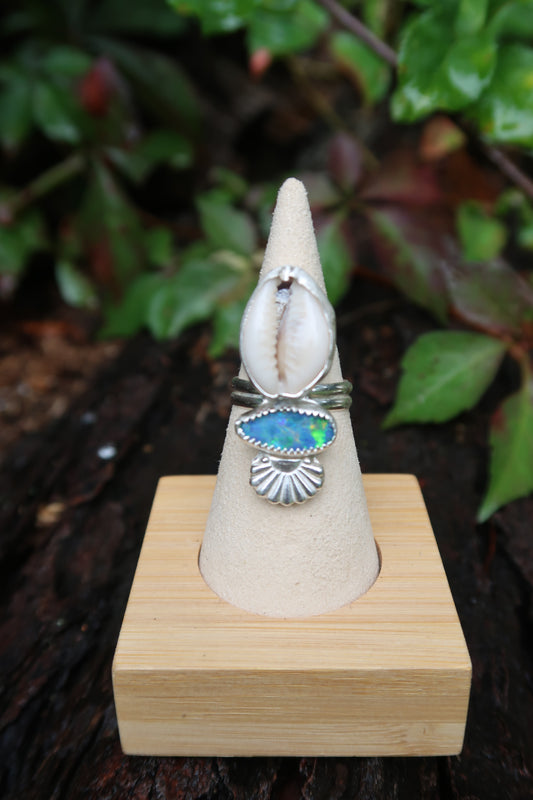 Opal and cowrie shell ring size 7.5