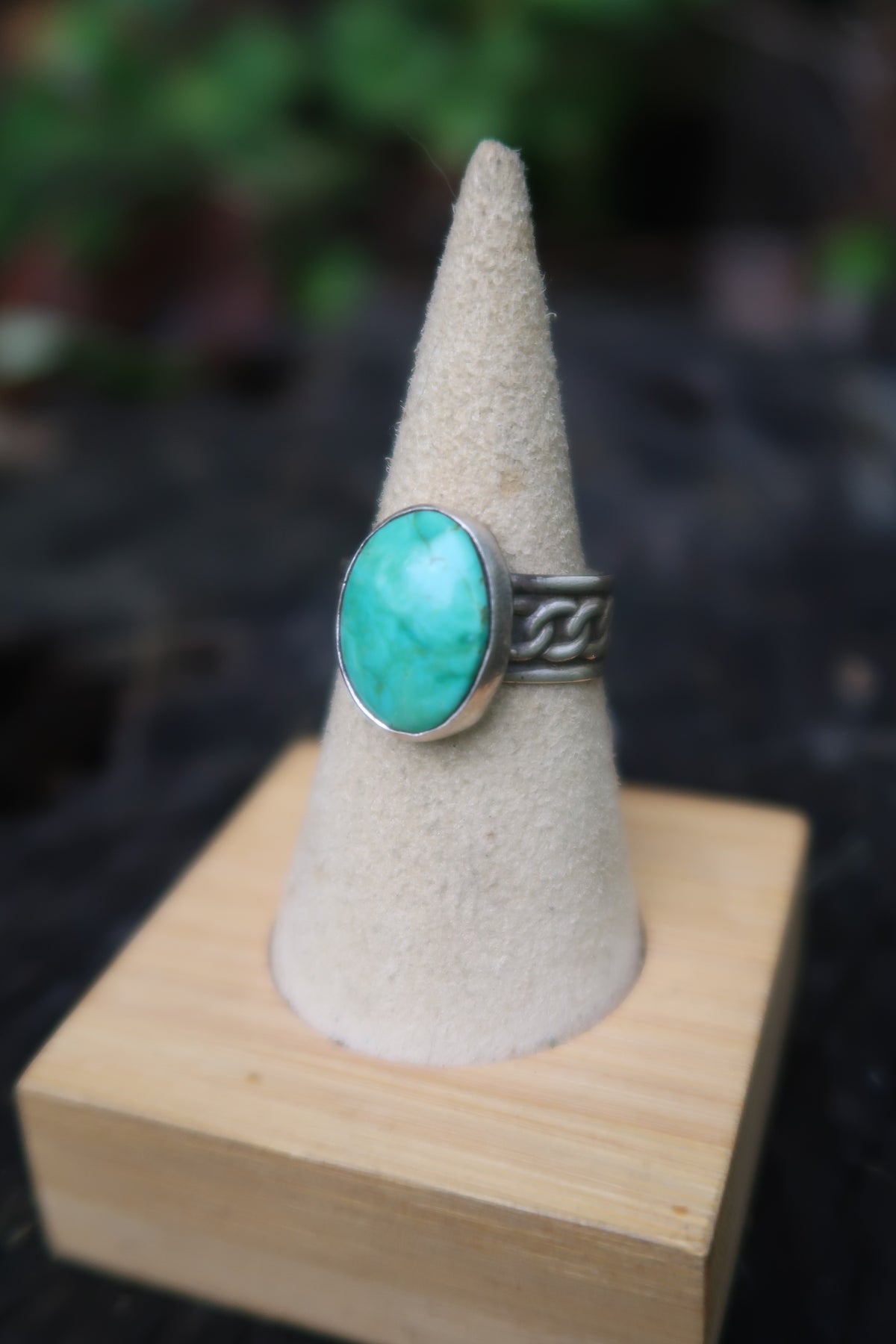 Turquoise on thick chain band size 8.5