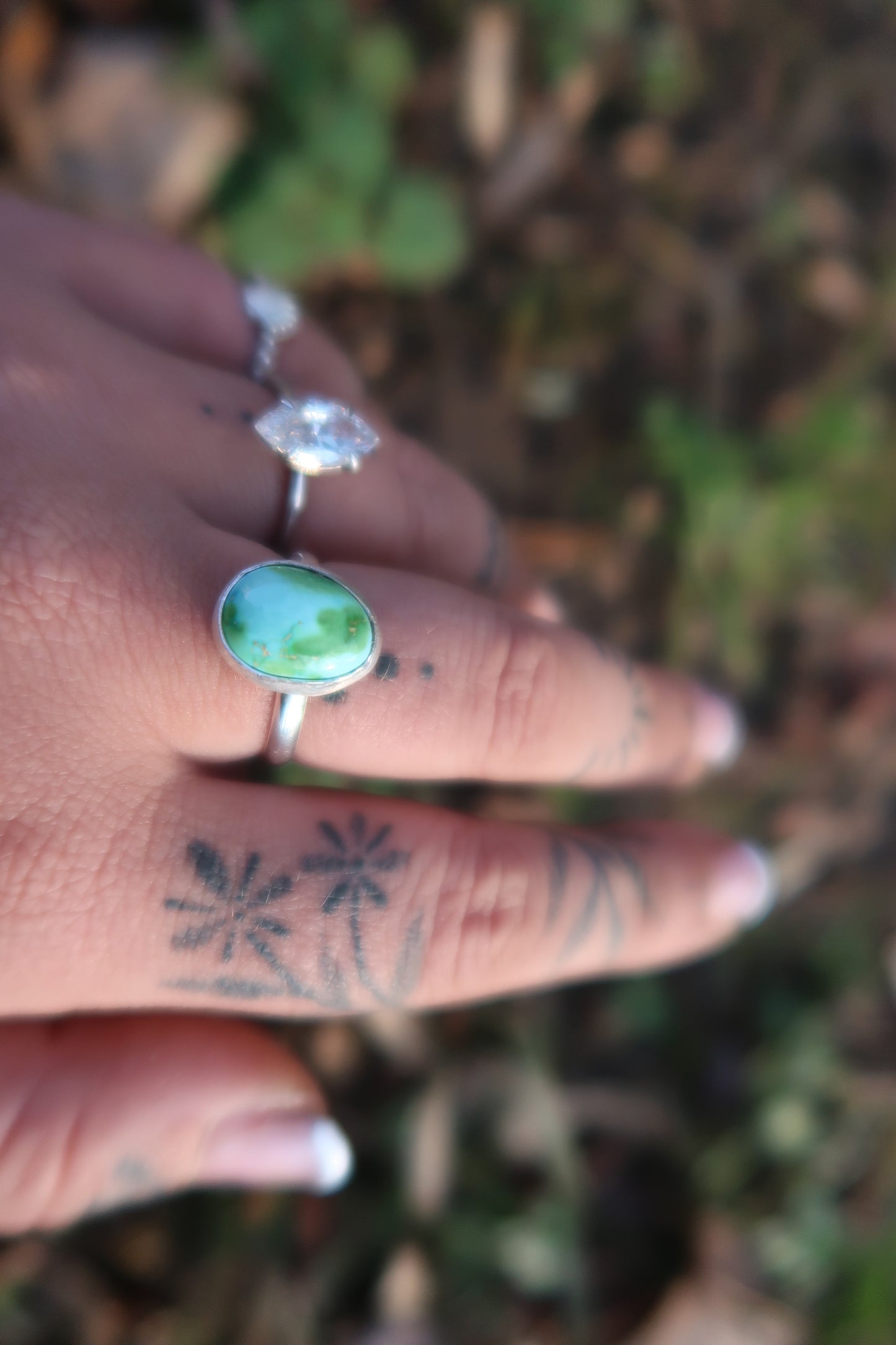 Lil earth turquoise size 6.75