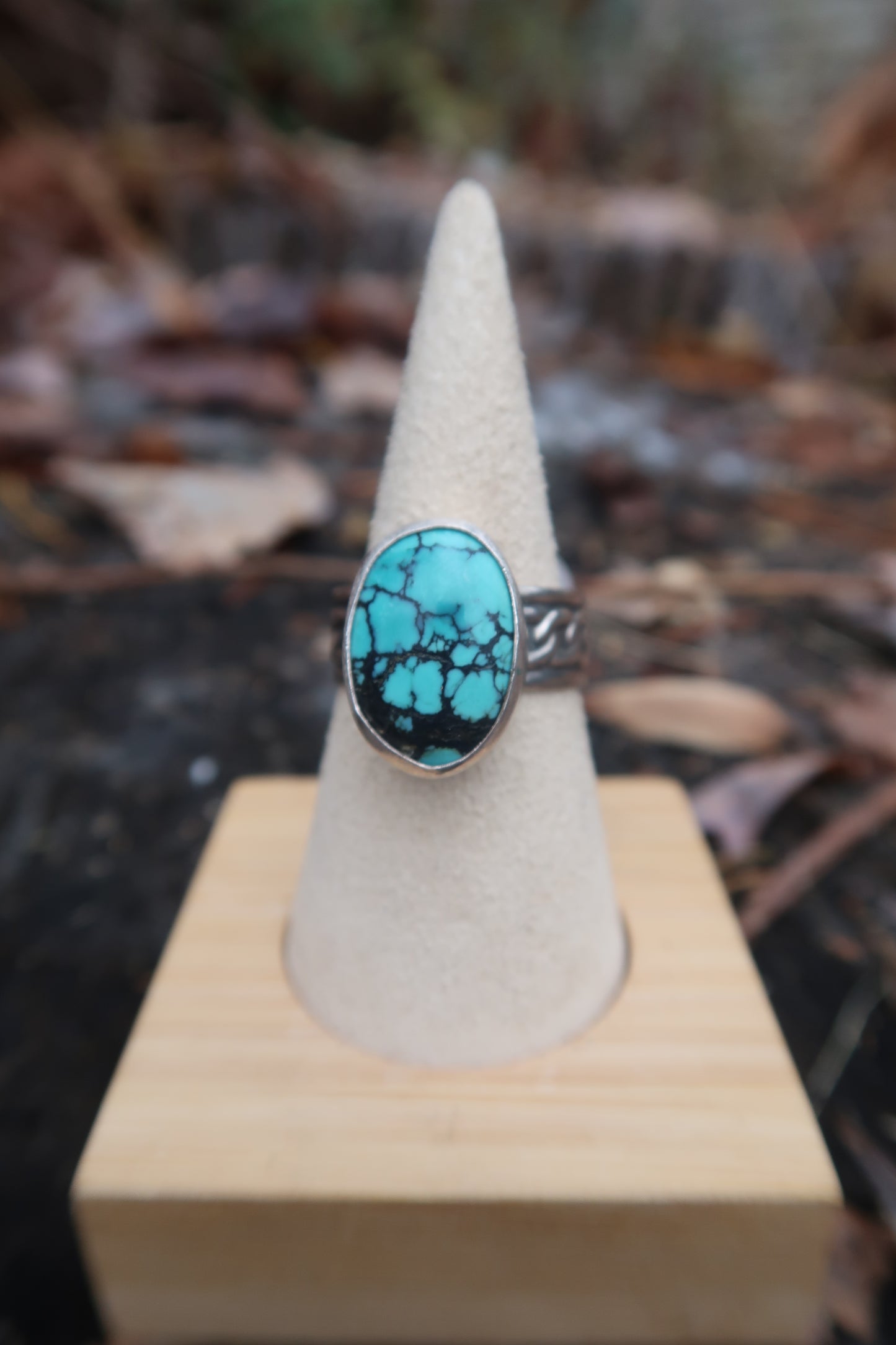 Turquoise on thick chain band size 9