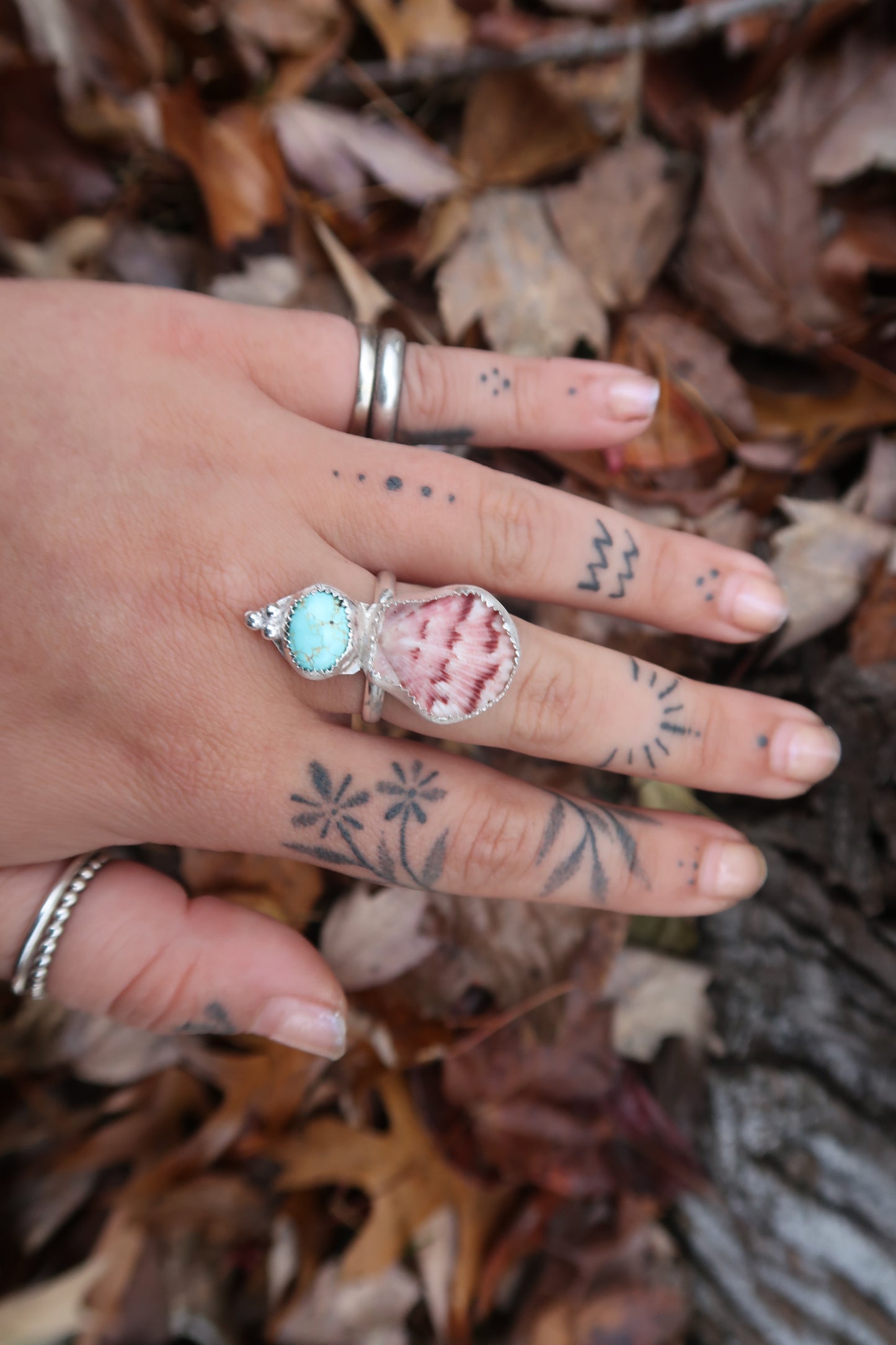 Discounted shell and turquoise ring size 7.5