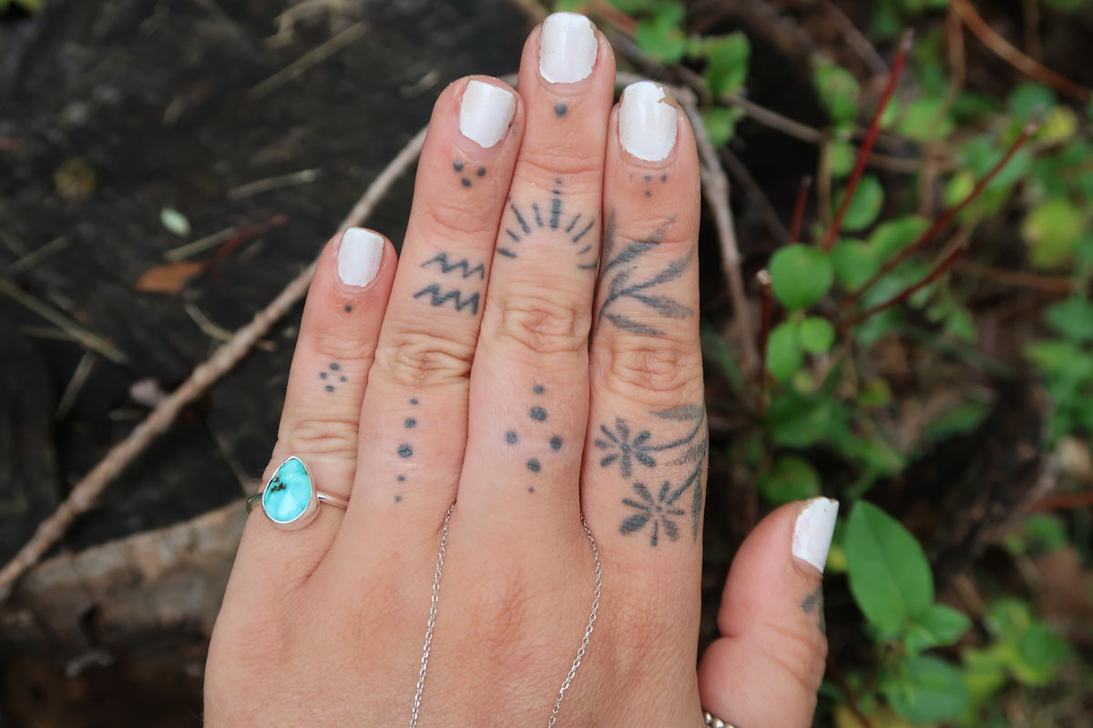 Turquoise teardrop size 5