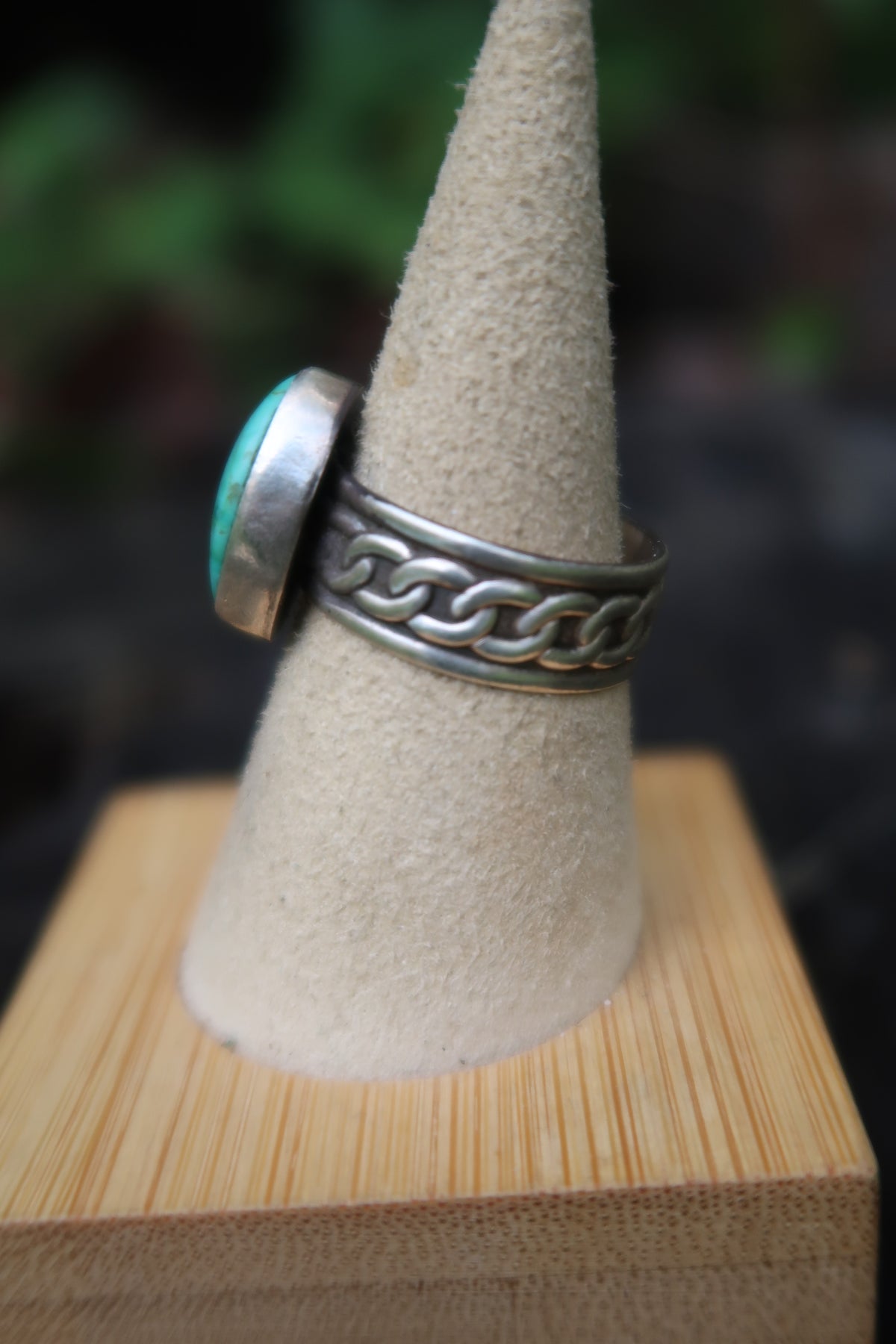 Turquoise on thick chain band size 8.5