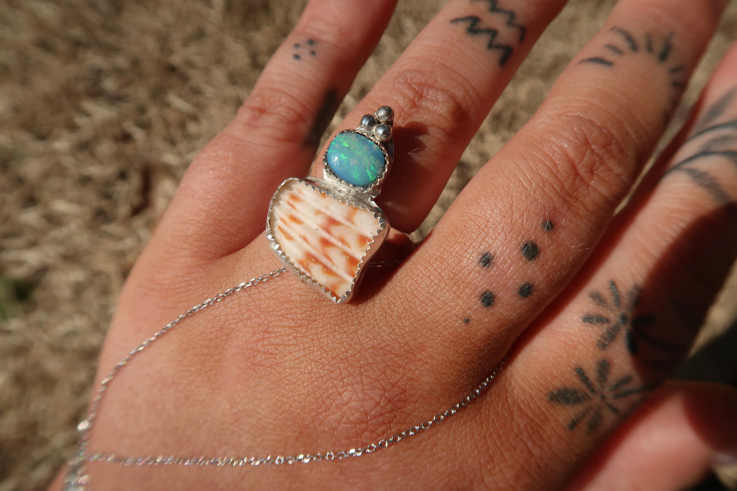 Opal and shell ring size 6