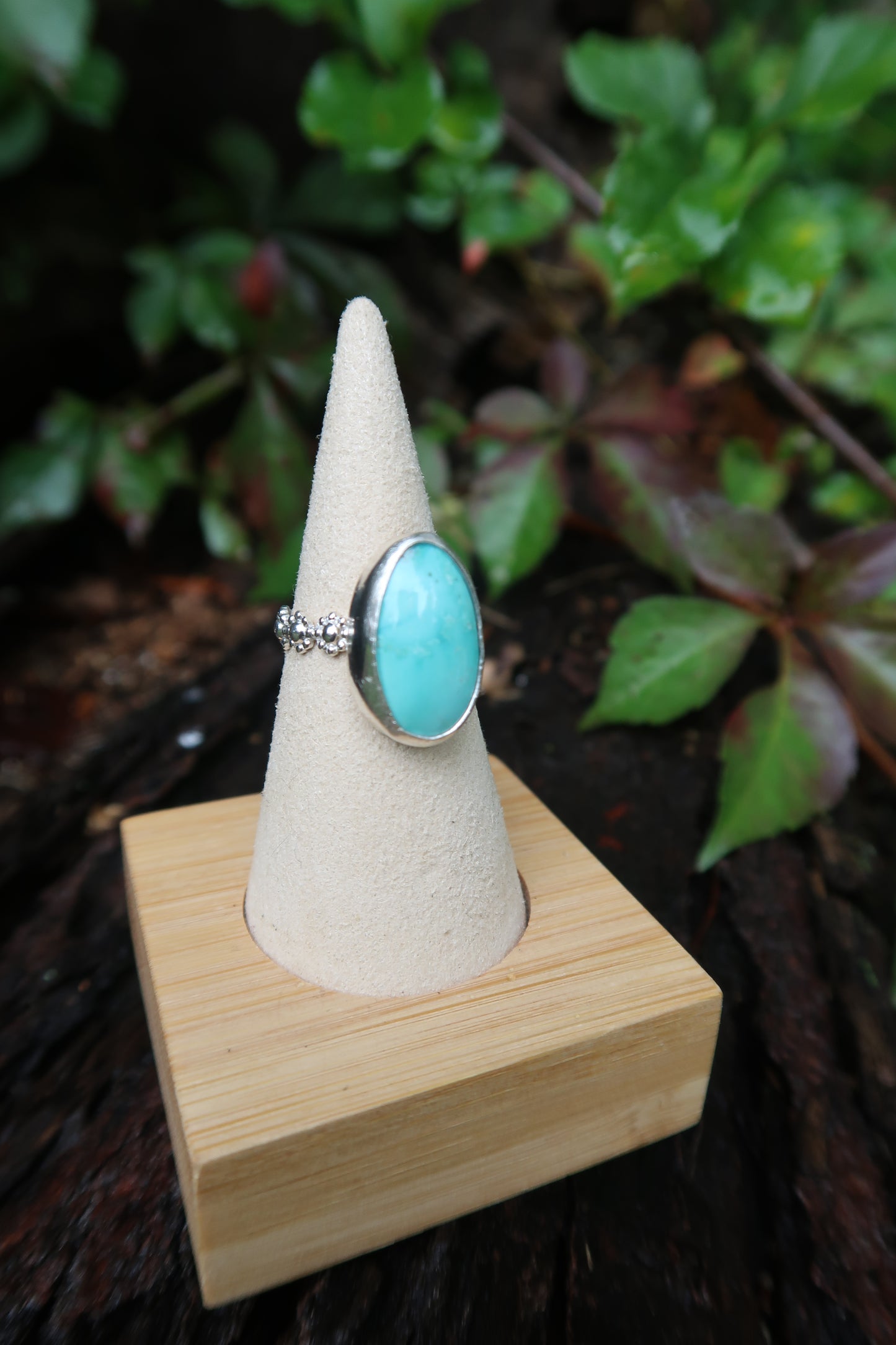 Turquoise with flower band size 6.5