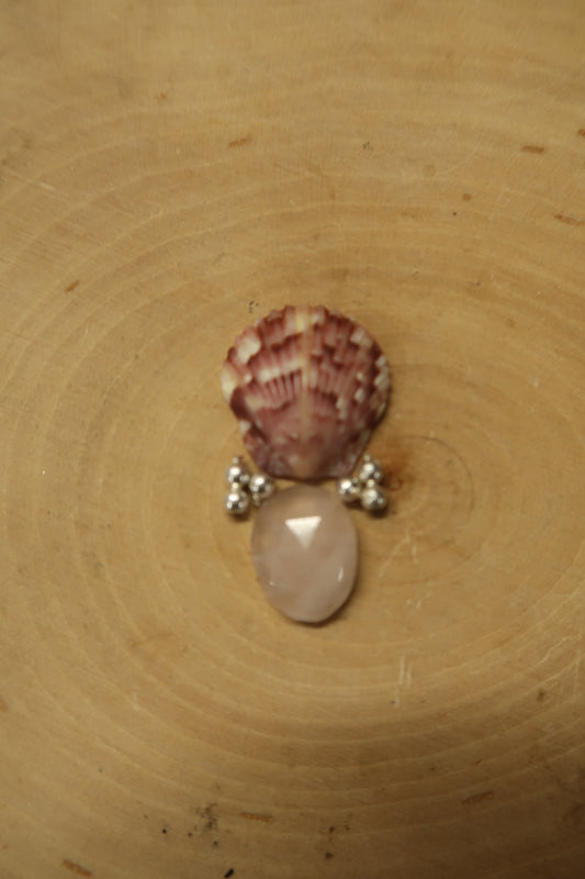 Rose quartz and pink shell ring
