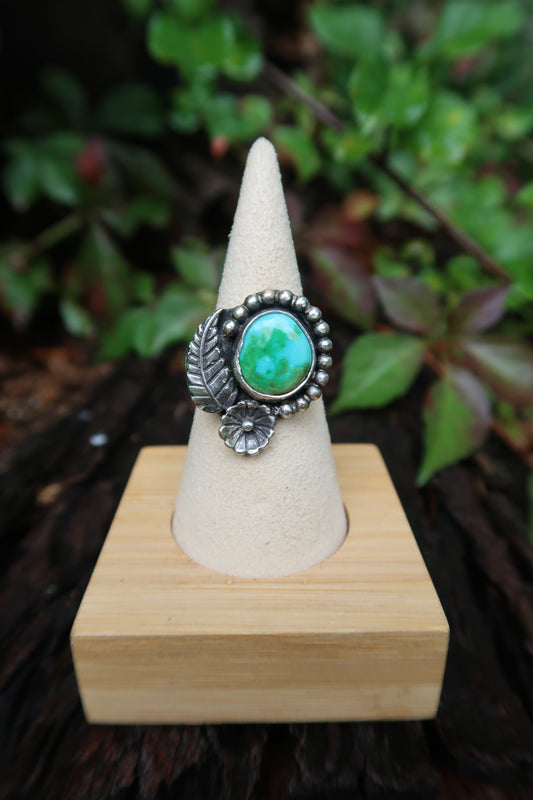 Earthy flower and leaf ring size 7