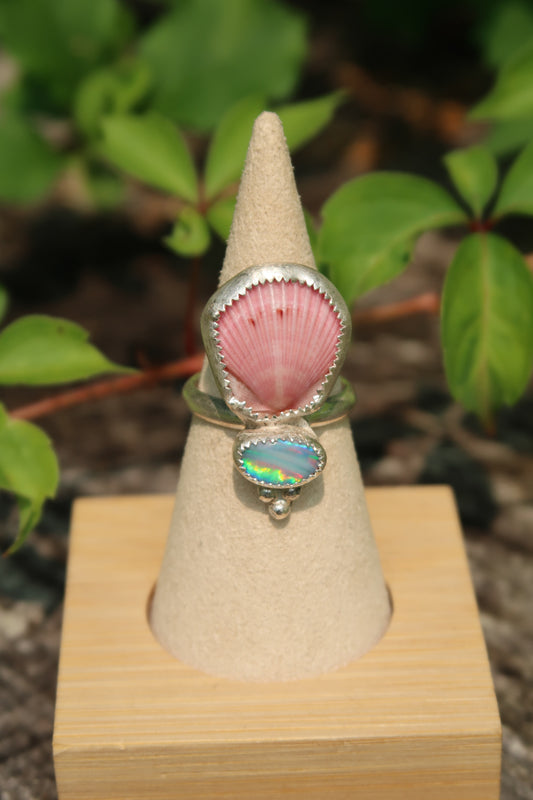 Pink shell and opal size 7