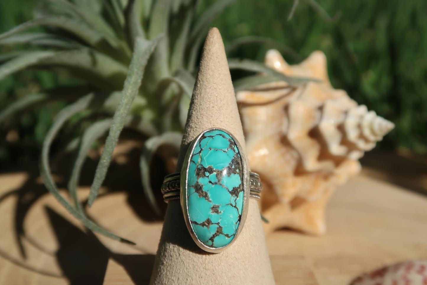 Turquoise on flower band size 9