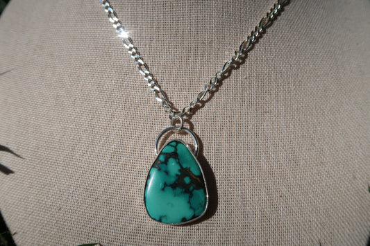 Turquoise necklace on figaro chain