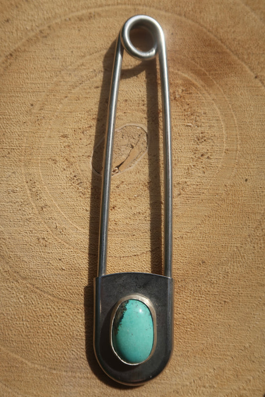 Turquoise jumbo safety pin keychain