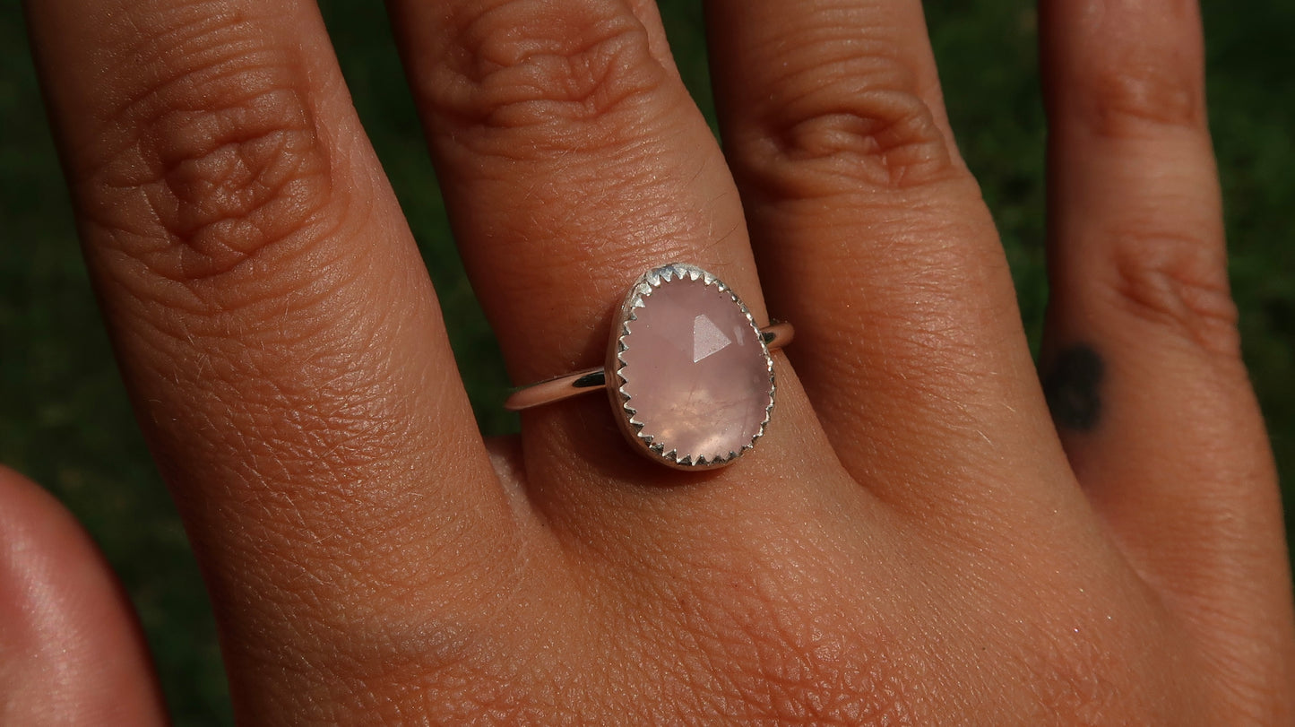 Rose quartz ring size 7