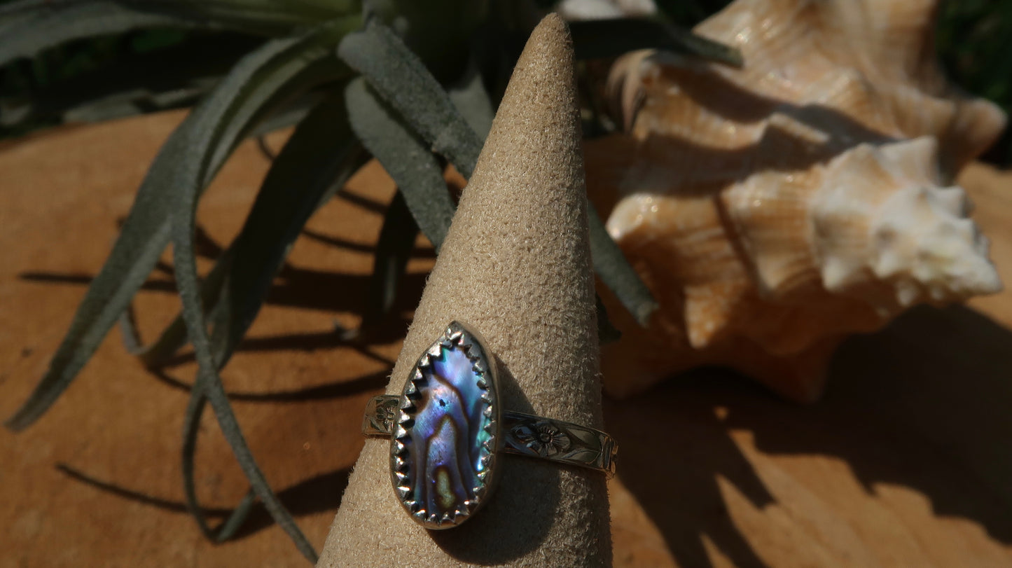 Abalone teardrop on flower band size 6.5