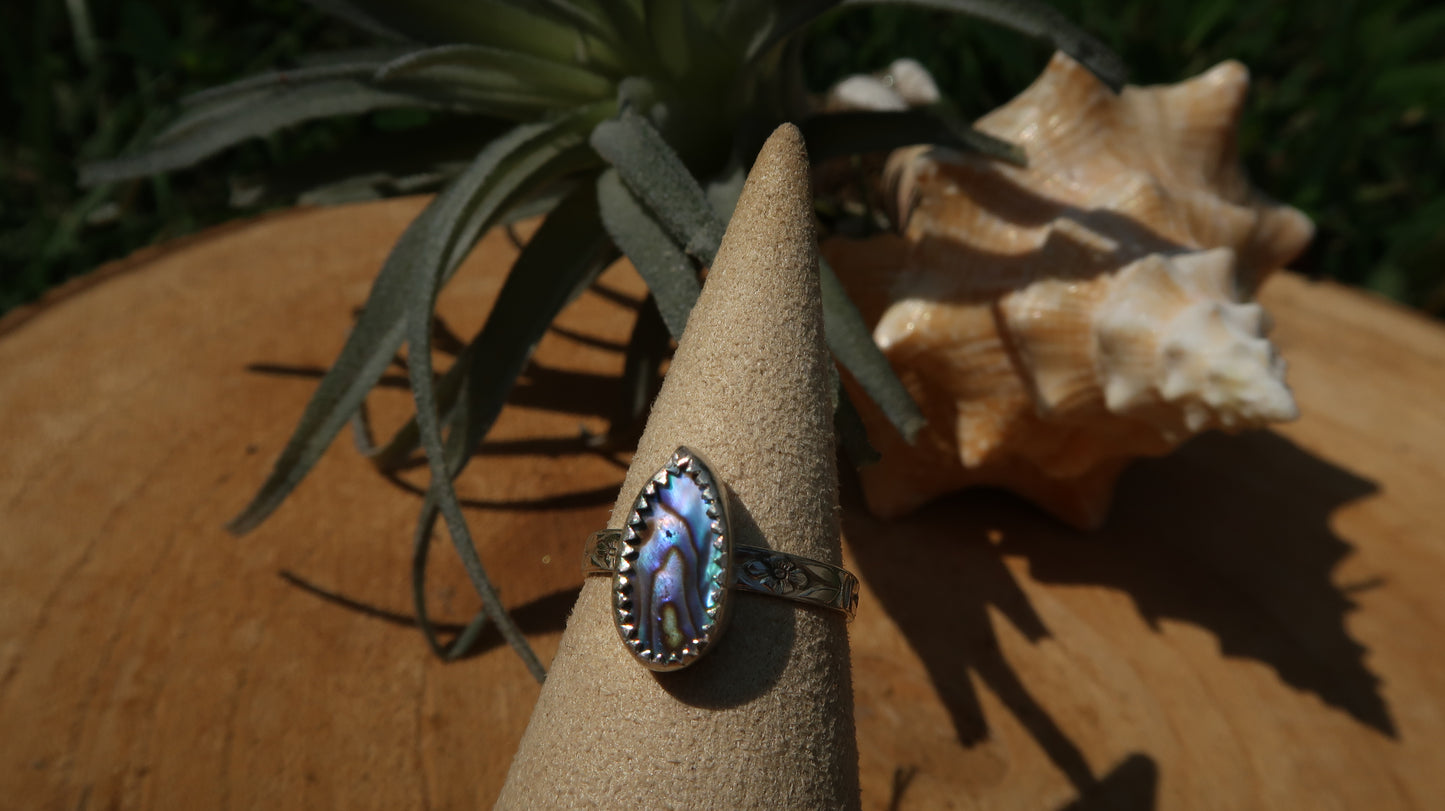 Abalone teardrop on flower band size 6.5