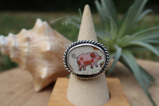 “Miss piggy” ring size 8