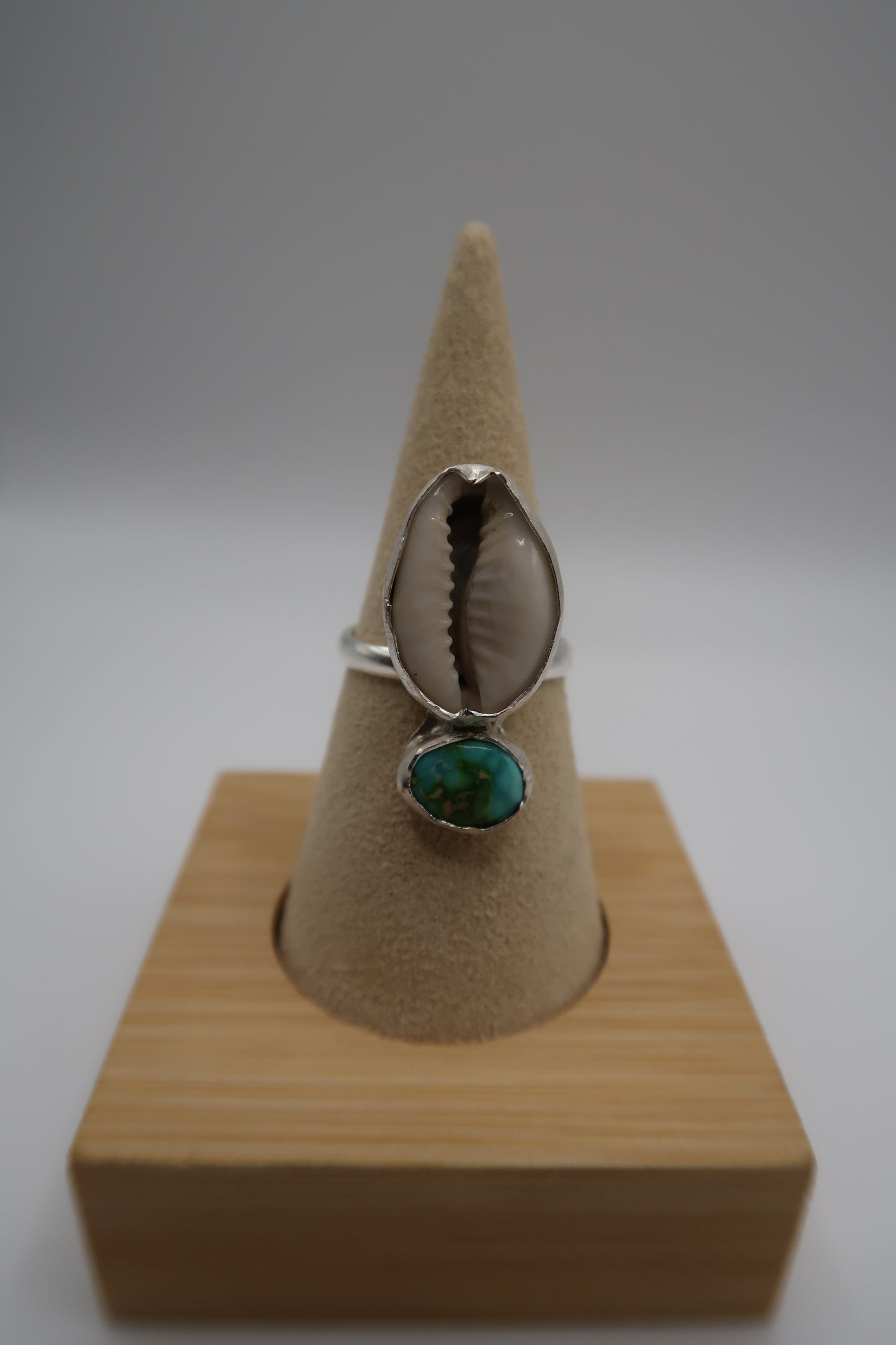 Cowrie shell and turquoise ring size 8